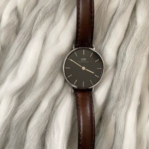 Daniel Wellington Petite St Mawes 28mm Watch